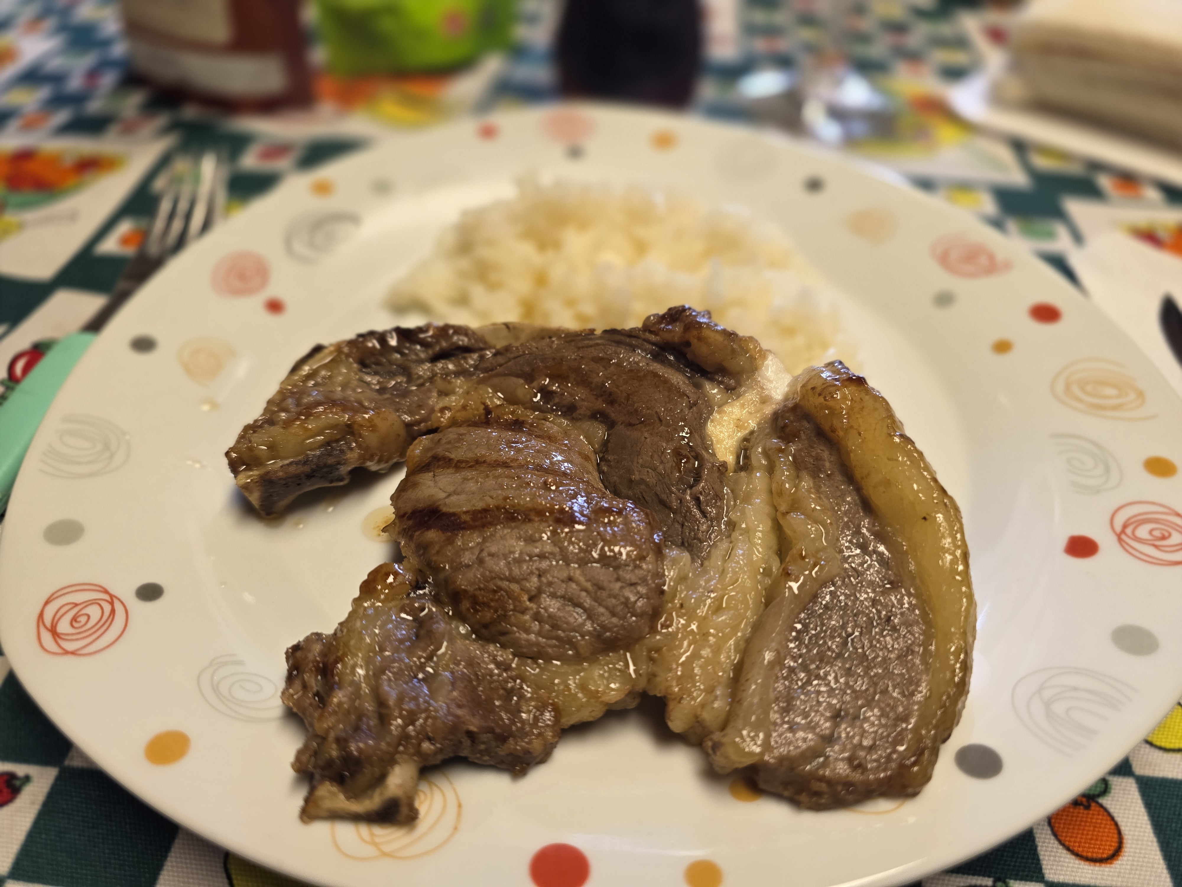 Carne vacuna: Argentina come cinco kilos menos y la mesa revela el ajuste real