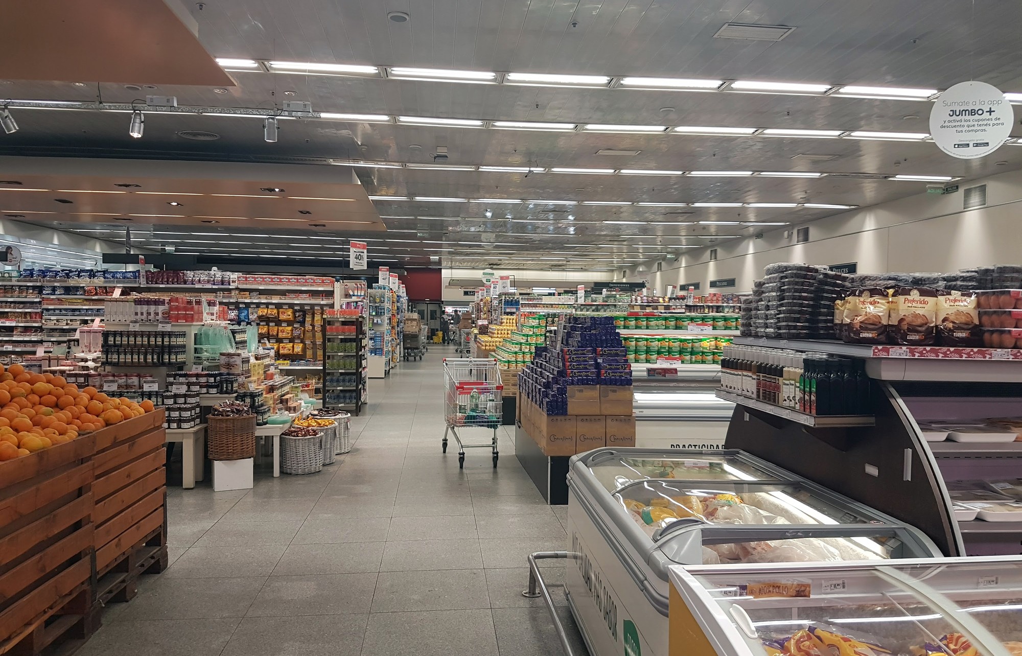 Industria y supermercados: el INDEC muestra una economía que no termina de encender consumo