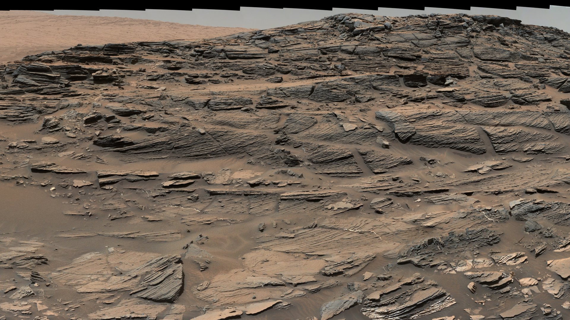 El rover Curiosity encontró en Marte 21 moléculas orgánicas, incluida una que se parece a los precursores del ADN. Tienen 3.500 millones de años y nadie sabe si las hizo la química o la vida.