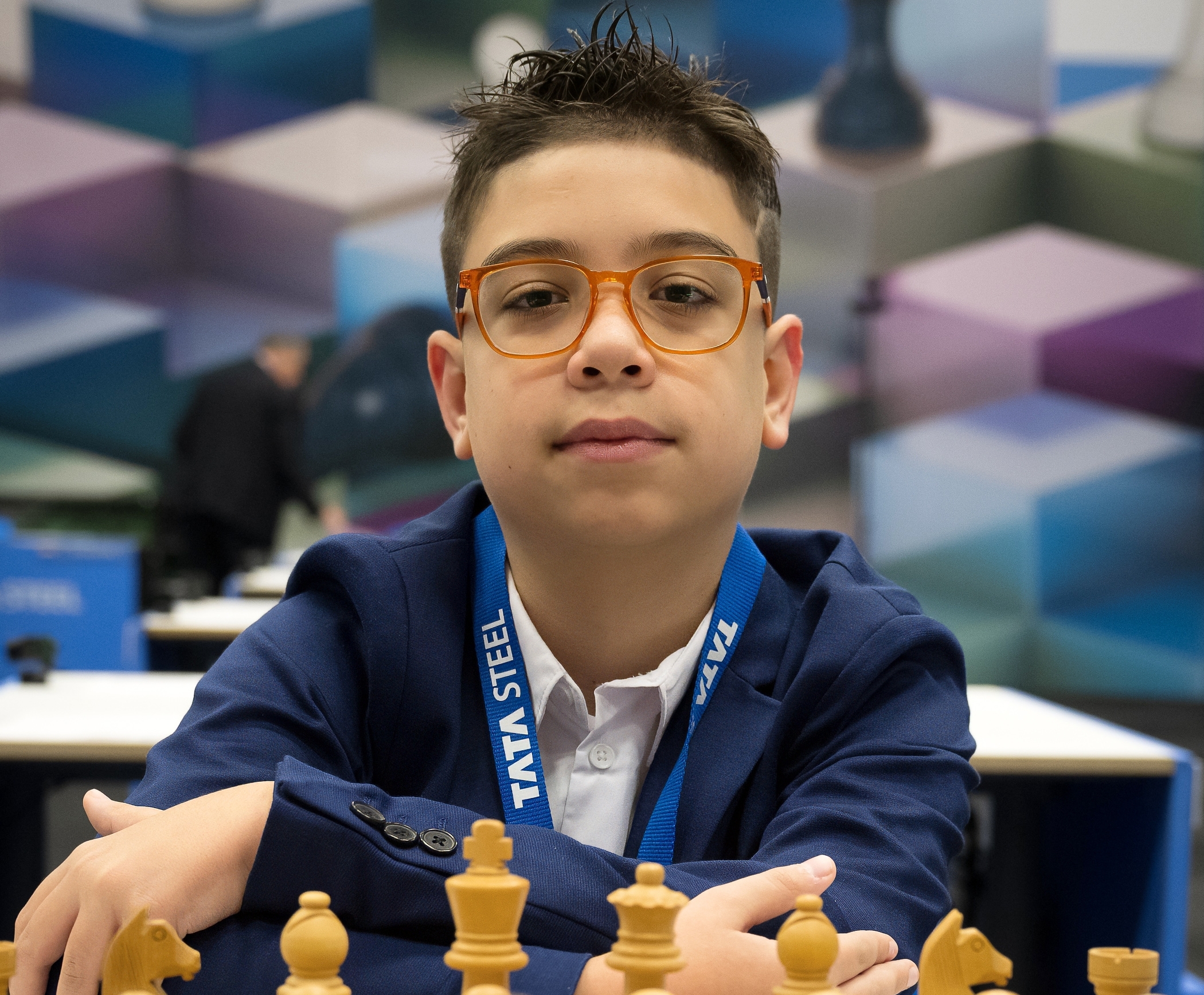 Faustino Oro tenía 6 años y pateaba una pelota en el living. Hoy tiene 12 y es el Gran Maestro más joven de la historia argentina.