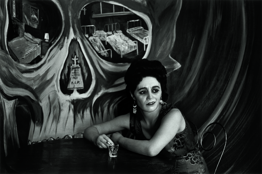 Graciela Iturbide vuelve a SFMOMA con cinco décadas de fotografía ritual