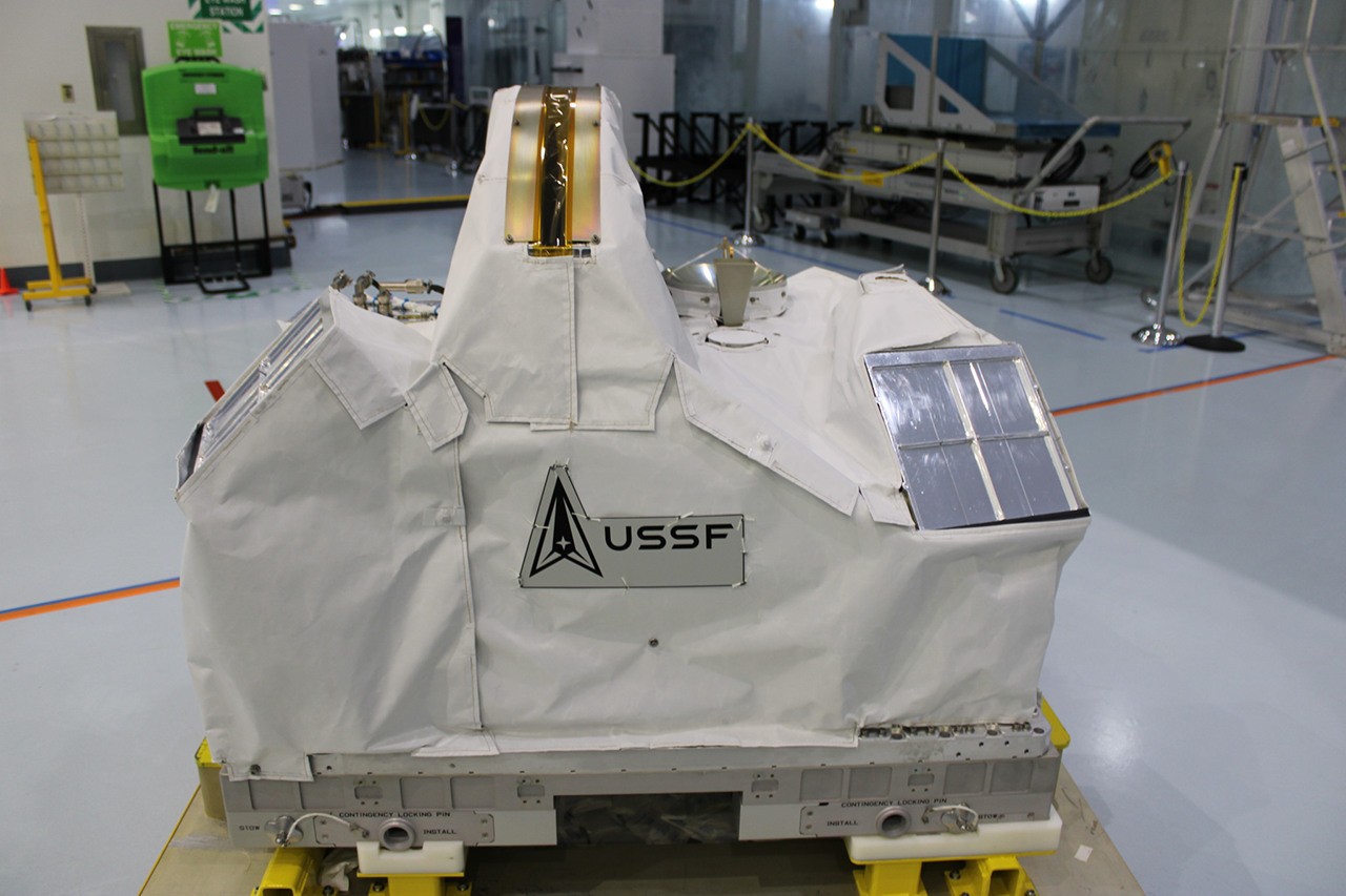 NASA va a medir desde la ISS el anillo invisible que puede alterar satélites y redes eléctricas