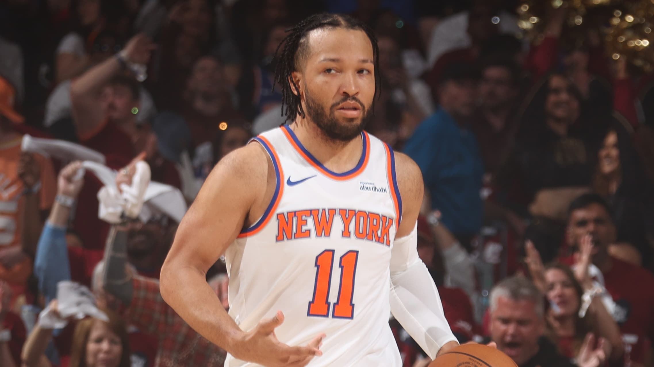 Acción de New York Knicks contra Cleveland Cavaliers en las finales del Este de la NBA 2026