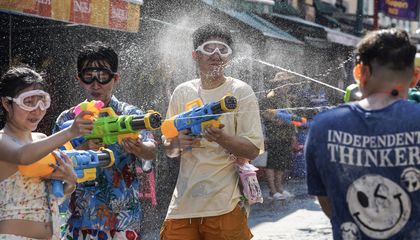 Songkran, la fiesta tailandesa donde el año nuevo entra empapado